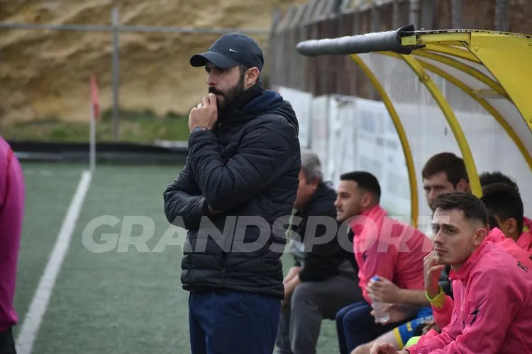 Κ. Ταβλαδωράκης: «Πετάξαμε ένα ημίχρονο – Μας προβληματίζει η εικόνα»