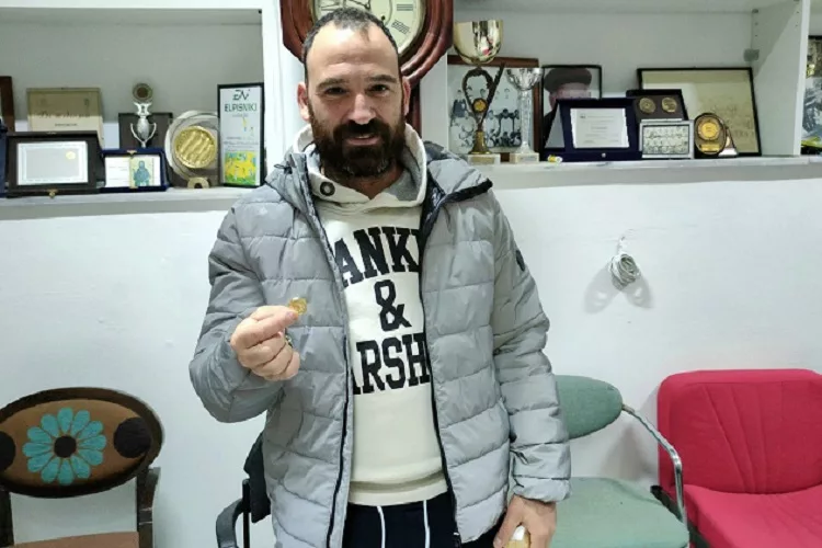 Έκοψε την πίτα του ο ΠΟΑ – Τυχερός της βραδιάς ο Ανδρ. Χατζηανδρέου (pics)