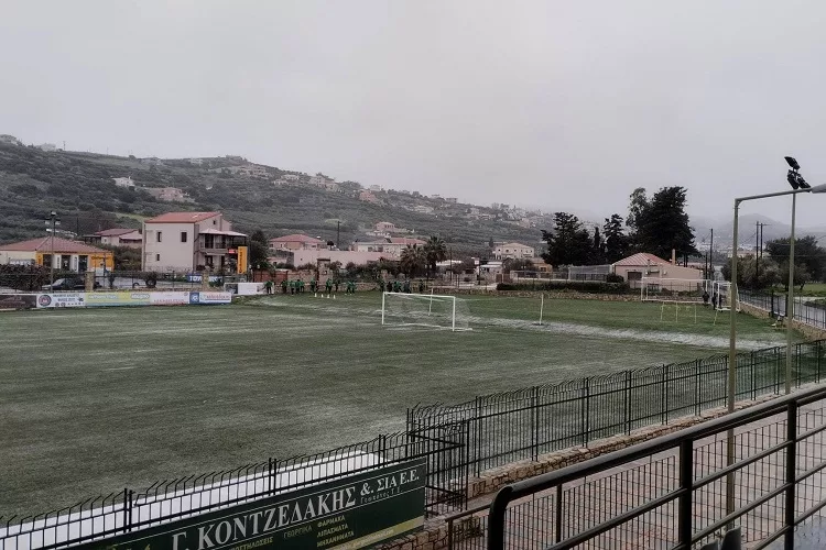 Στα «λευκά» η προπόνηση του Γιούχτα! (pics)