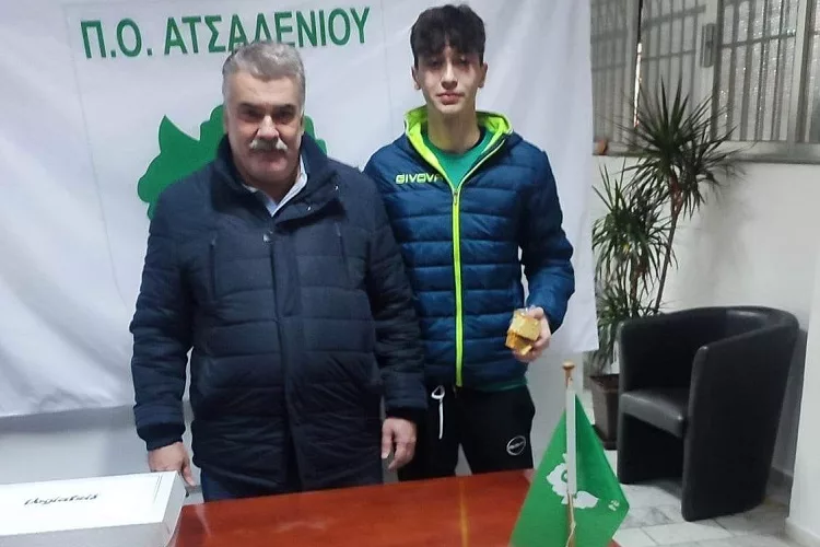 Έκοψαν την πίτα τους Κεραυνός και Ερμής Ατσαλένιου