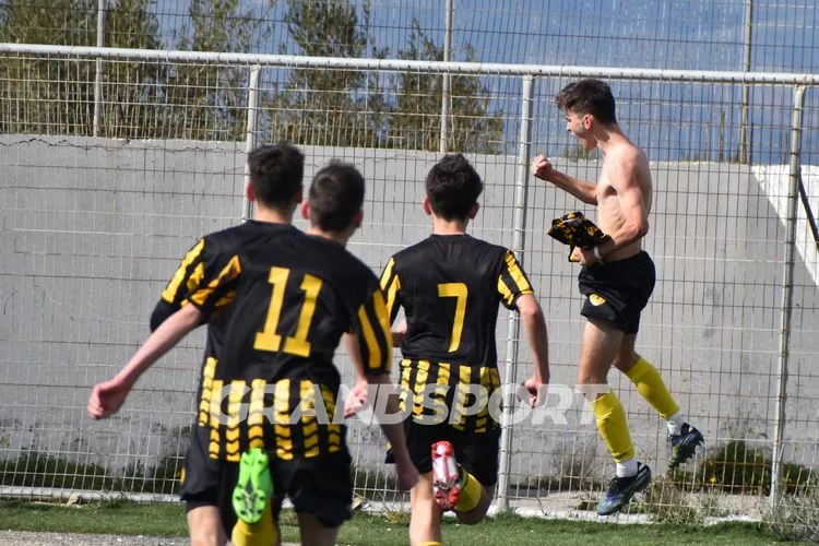 Σημαντική νίκη για τα Κανάρια!