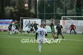 Η ένταση στον Κρουσώνα και το πέναλτι που ζητάει ο ΠΟΑ (vid)