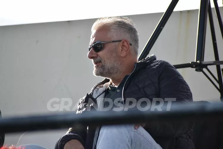 Πλήθος κόσμου στον Κρουσώνα για το μεγάλο ντέρμπι (pics)