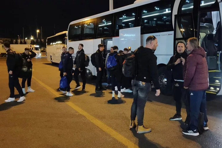 Αναχώρησε για την Αθήνα ο ΑΟΑΝ (pics)