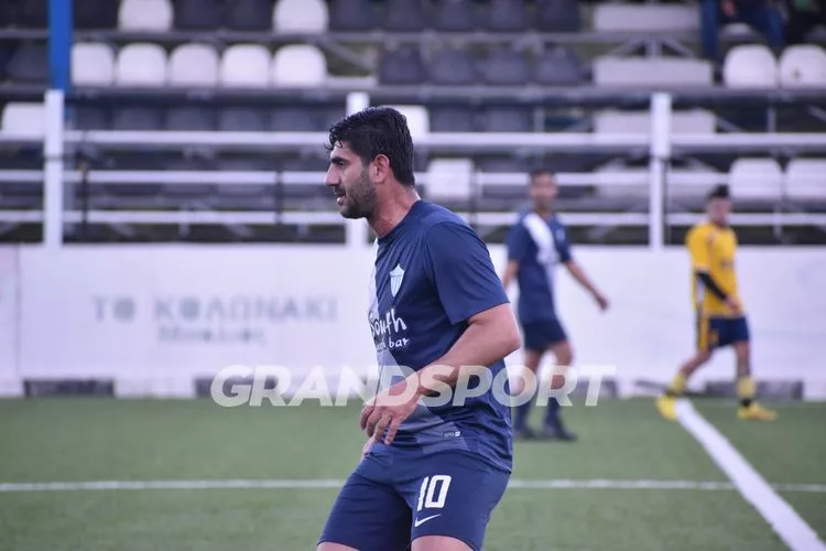 Παρελθόν από τον Ποσειδώνα ο Κώστας Οικονομάκης