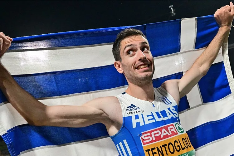 Ο εξωπραγματικός Μίλτος Τεντόγλου κατέκτησε με 8.30 το χρυσό στο μήκος και στέφθηκε πρωταθλητής Ευρώπης (vids)