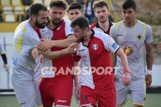 Προτεραιότητα οι ανανεώσεις στη Χερσόνησο