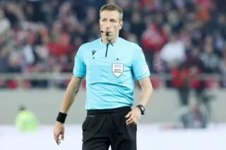 Ο Νταβίντε Μάσα σφυρίζει στην Γλασκόβη