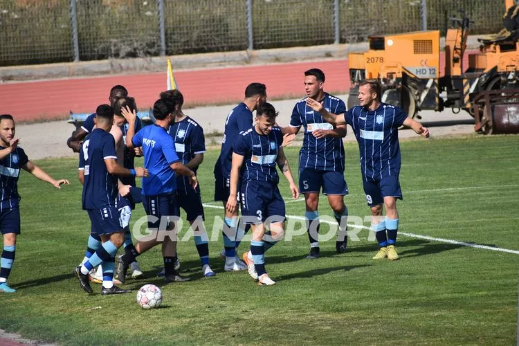 Στο Μητρώο και ο Πόρος