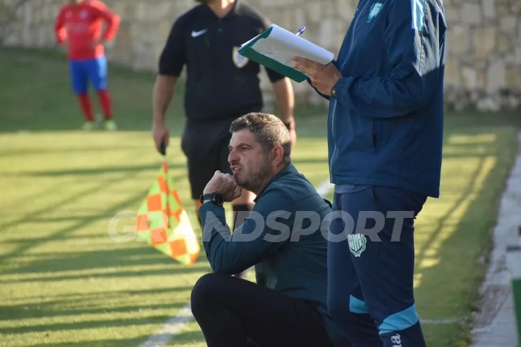 Ν. Σουργιάς: «Δεν έχω παράπονο – Όλα τα παιχνίδια είναι δύσκολα» (vid)