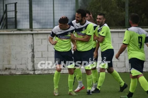 Το ευχαριστώ του Ηρακλή Νιπιδιτού στην Ομόνοια Καλλιθέας
