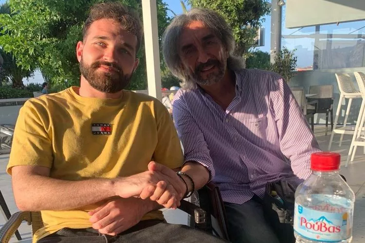 Παραμένουν στον Ρούβα Σεϊκ και Φάκας (pics)