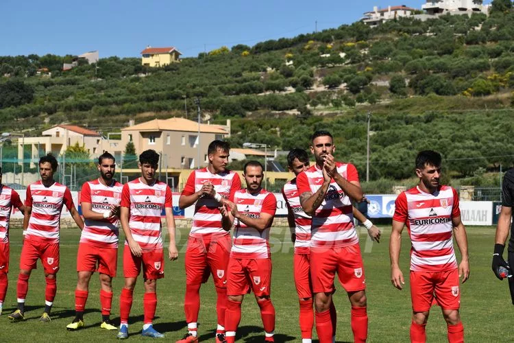 Καμπανιακός: Ετοιμάζει φιέστα για το ματς με τον Τηλυκράτη κι ο Γιούχτας… ελπίζει