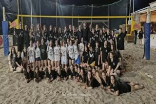 Με Beach Party γλέντησαν μια ονειρεμένη χρονιά τα κορίτσια του ΟΦΗ στο βόλεϊ