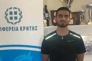 Στον Ποσειδώνα ο Βαγγέλης Γκίζας