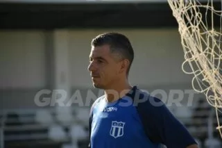 Ν. Κουρουθιανάκης: «Θα είμαστε μέσα στα φαβορί για την πρώτη τριάδα» (vid)