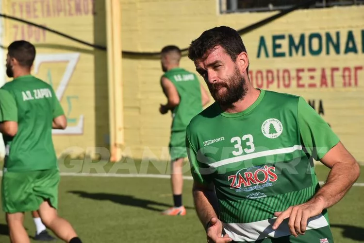 Γ. Κλαπάκης: «Ελπίζω να ζήσουμε ξανά μεγάλες στιγμές με τον Ζαρό» (vid)