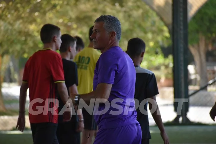 Ν. Κουρουπάκης: «Το ρόστερ της ομάδας θα είναι αρκετά νεανικό» (vid)