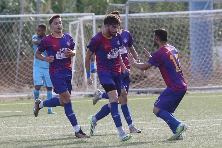 Με Γιαλούση στο φινάλε ο Αλμυρός 3-2 την Επισκοπή!