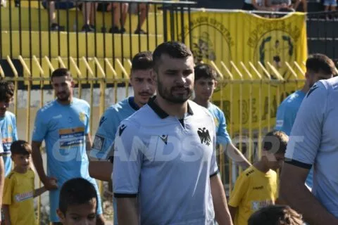 Σε επαφές ΠΑΟΚ-Στρατάκης