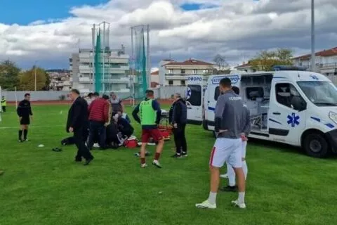 ΣΟΚ στο Κοζάνη – ΑΕΛ: Κατέρρευσε λόγω ανακοπής καρδιάς ο προπονητής τερματοφυλάκων της Λάρισας