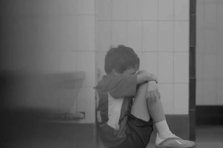 «Μπαμπά, δεν θέλω άλλο να παίζω ποδόσφαιρο, δεν περνάω καλά»: Ένα βίντεο που πρέπει όλοι να δουν! (vid)