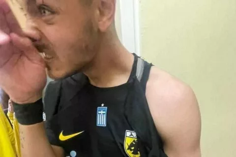 Ξύλο στα αποδυτήρια μετά το Κοζάνη – ΑΕΚ Β’, με σκισμένη φανέλα και ανοιγμένη μύτη ο Χριστόπουλος
