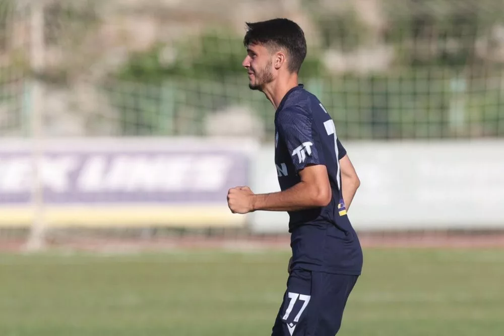 Χωρίς Μέτα στην Αγία Παρασκευή η Επισκοπή
