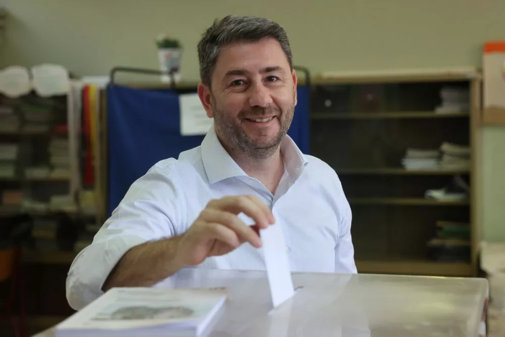 Η παρουσία Ανδρουλάκη στον Κατσαμπά φέρνει εξελίξεις για το γήπεδο της ΑΕΚ