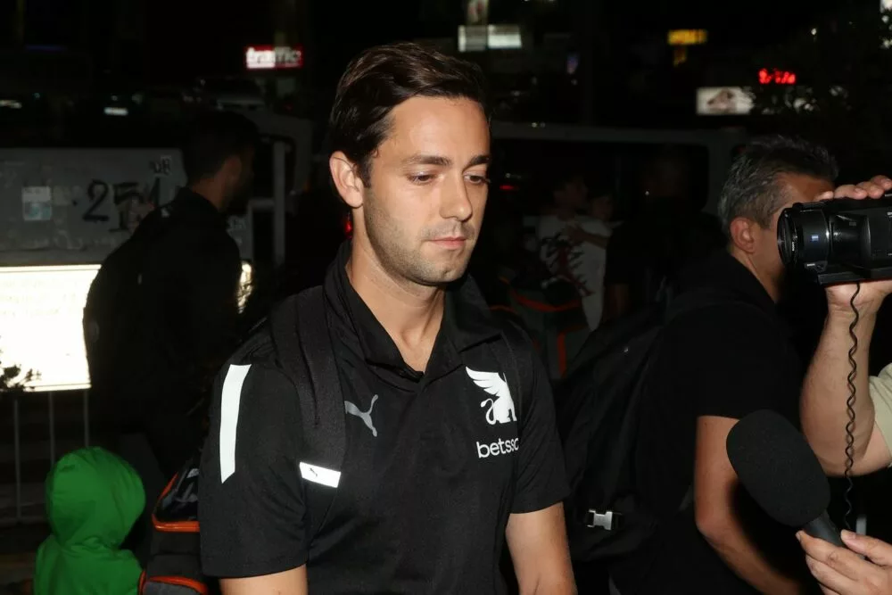 Αντ. Ριέρα: «Ο Δέλλας μας έχει πει το στόχο – Πολλή δουλειά στην Ολλανδία» (vid)
