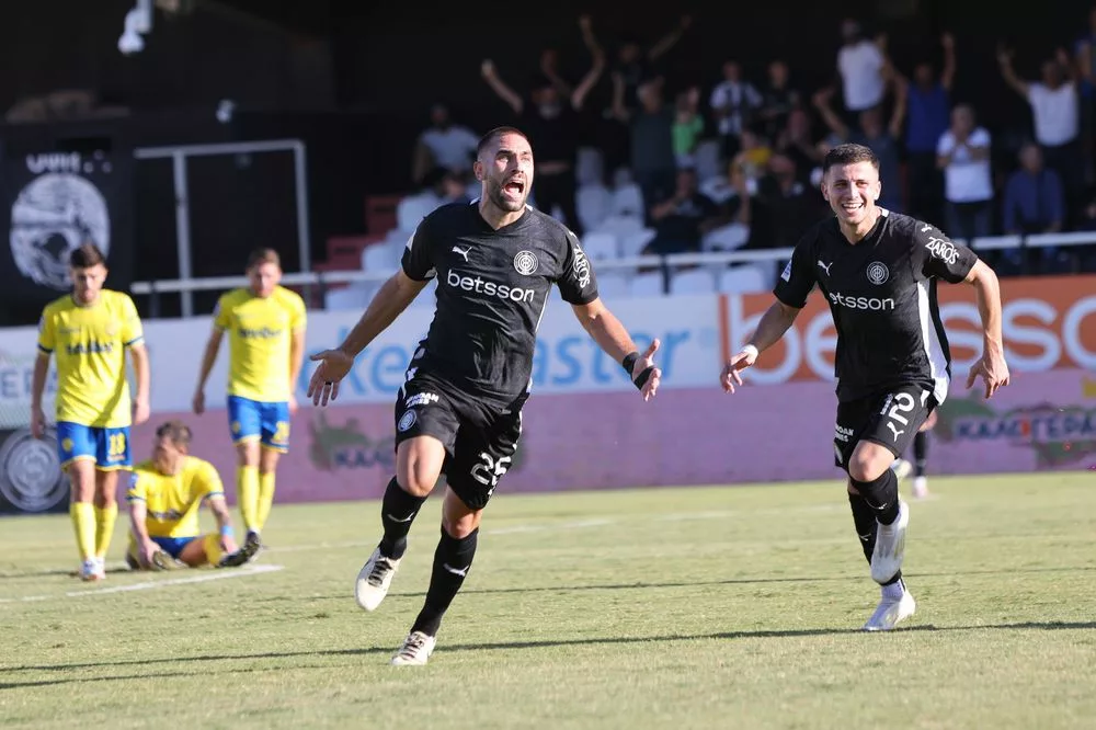 Ρήξη πρόσθιου χιαστού ο Μπαΐνοβιτς!