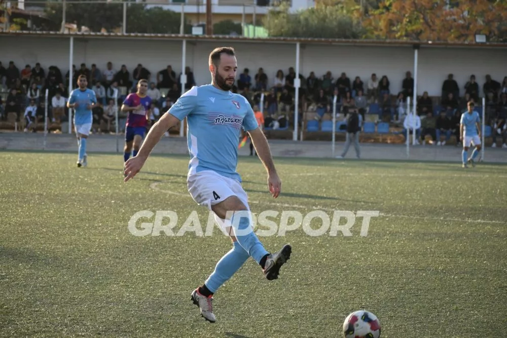 Γ. Τριάντης: «Ένα ανταγωνιστικό παιχνίδι απέναντι σε μια ιστορική ομάδα»