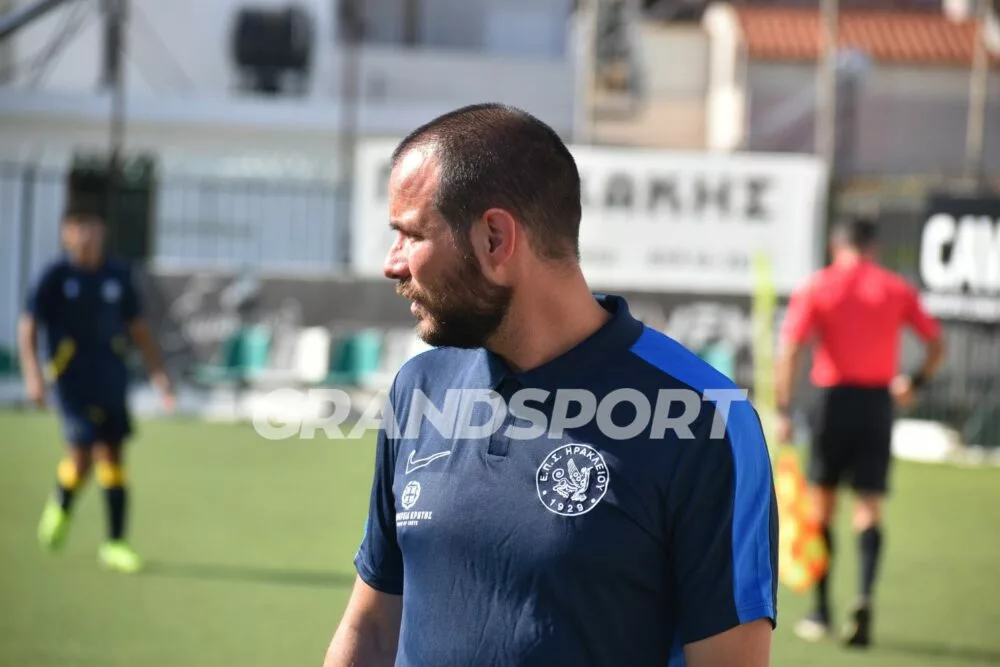 Β. Κασσαπάκης: «Θέλω να δω πράγματα – Τα παιδιά έχουν ταλέντο» (vid)