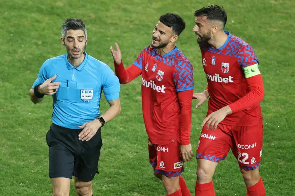 Καθοριστικό παιχνίδι στην Λαμία – Θέλει να «ανασάνει» η Athens Kallithea