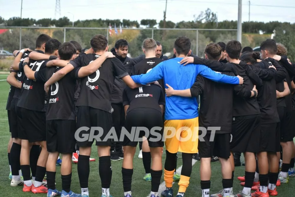 Το Συγκινητικό “αντίο” του Ζαχ. Πετούση στον ΟΦΗ: «Θα κουβαλάω για πάντα τις αναμνήσεις»