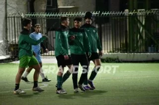 Επιστρέφει στην δράση με… οικογενειακό παιχνίδι