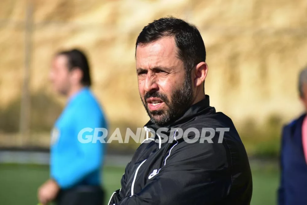 Κ. Ταβλαδωράκης: «Η εικόνα μας σήμερα ήταν ντροπιαστική, η χειρότερη εικόνα από τότε που ήρθα στην ομάδα» (vid)