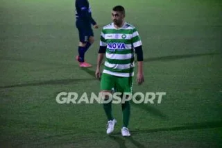 Κοιτάζει Σιαπλαούρα ο Ποσειδώνας