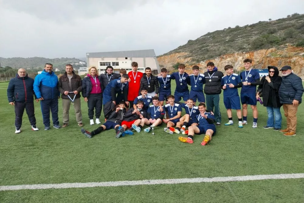 Πρωταθλητές Κρήτης στο σχολικό πρωτάθλημα το ΓΕΛ Γαζίου