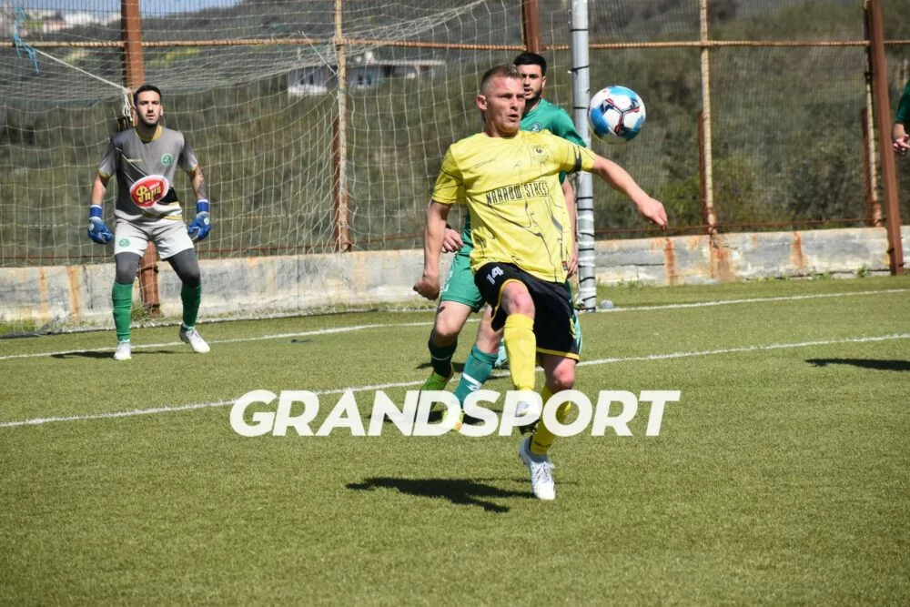 Ανανέωσε στη Γαρίπα ο Γαλανάκης