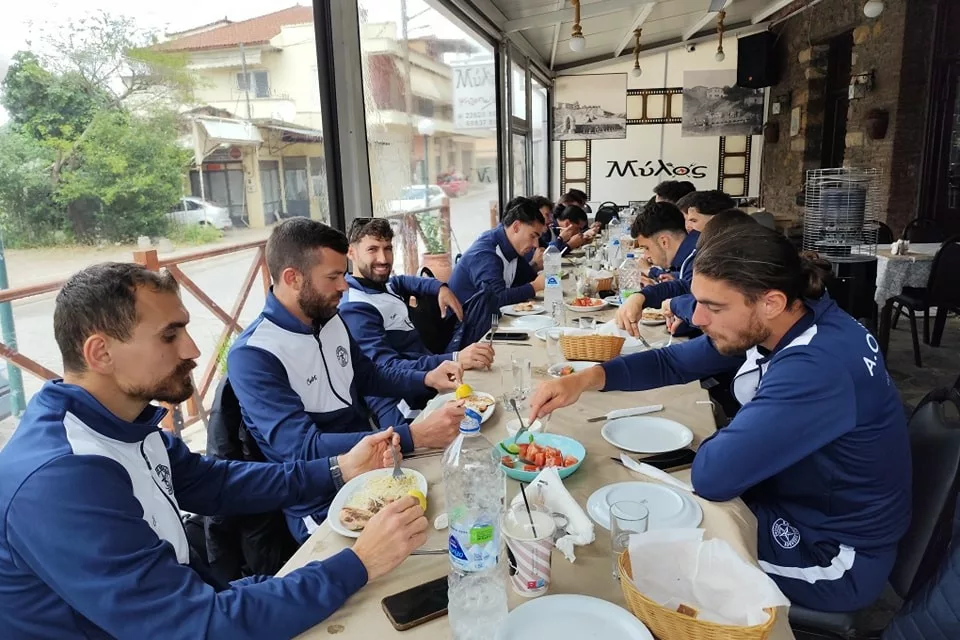 Γεύμα για τον ΑΟΑΝ πριν τον… τελικό παραμονής με την Θήβα