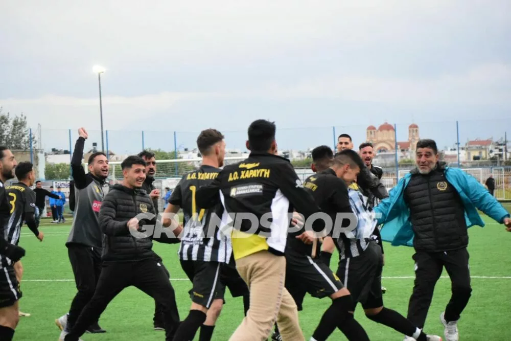 Οι ξέφρενοι πανηγυρισμοί των παικτών της Χαραυγής (vid)