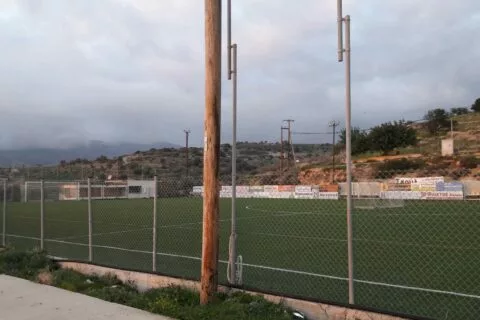 Ένταση και επεισόδια στο Δόξα Γαλιάς–Αστέρας Μυρτιάς: Αποχώρησε με συνοδεία αστυνομίας η διαιτητική τριάδα