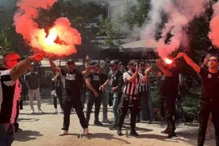 Φλέγεται το Μαρούσι από τους φίλους του ΟΦΗ! (vid)