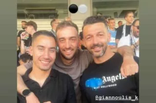 Στις κερκίδες του ΟΑΚΑ Γιαννούλης, Κοροβέσης και Ντίνας