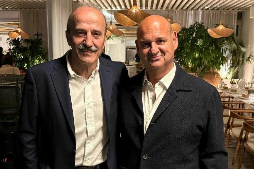 Συνάντηση Γιώργου Βρέντζου και Νίκου Τζώρτζογλου πριν τον τελικό