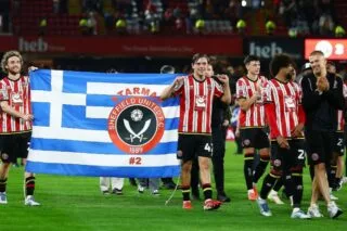 Η Σέφιλντ στον τελικό της Premier League με αφιέρωση στον Μπάλντοκ