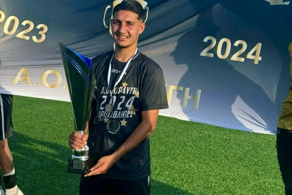Αποχωρεί ο Παναγιώτης Βασιλείου από τη Χαραυγή
