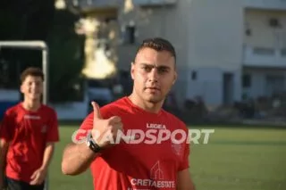 Στον Ζαρό ο Μανώλης Νιολάκης
