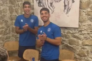 Τούρτα έκπληξη στον Τ. Κουτεντάκη από τα Χανιά